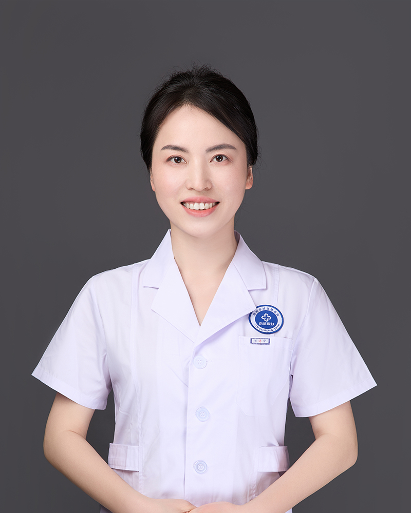 王磊